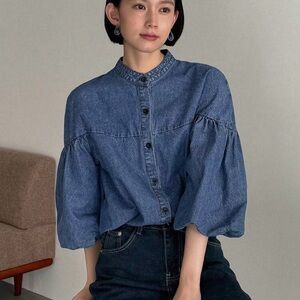 Beautiful denim shirt.
